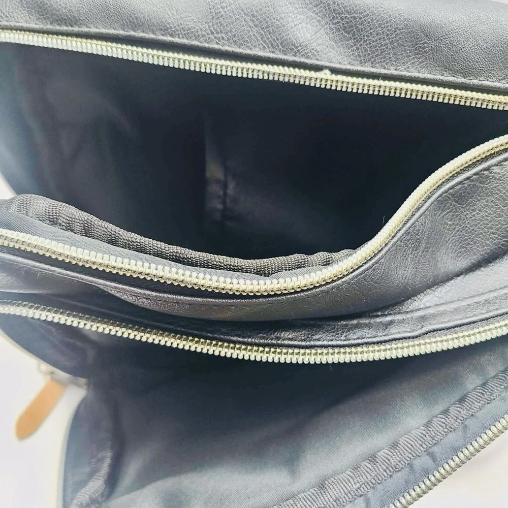 Elegant Black and Tan Men's Messenger Bag